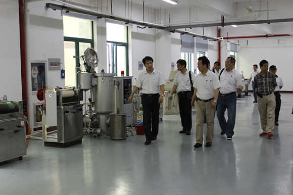 台湾纺织产业综合研究所一行专家莅临分院交流